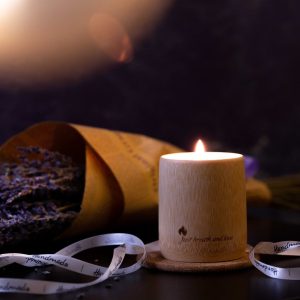 nến thơm hỗ trợ giấc ngủ